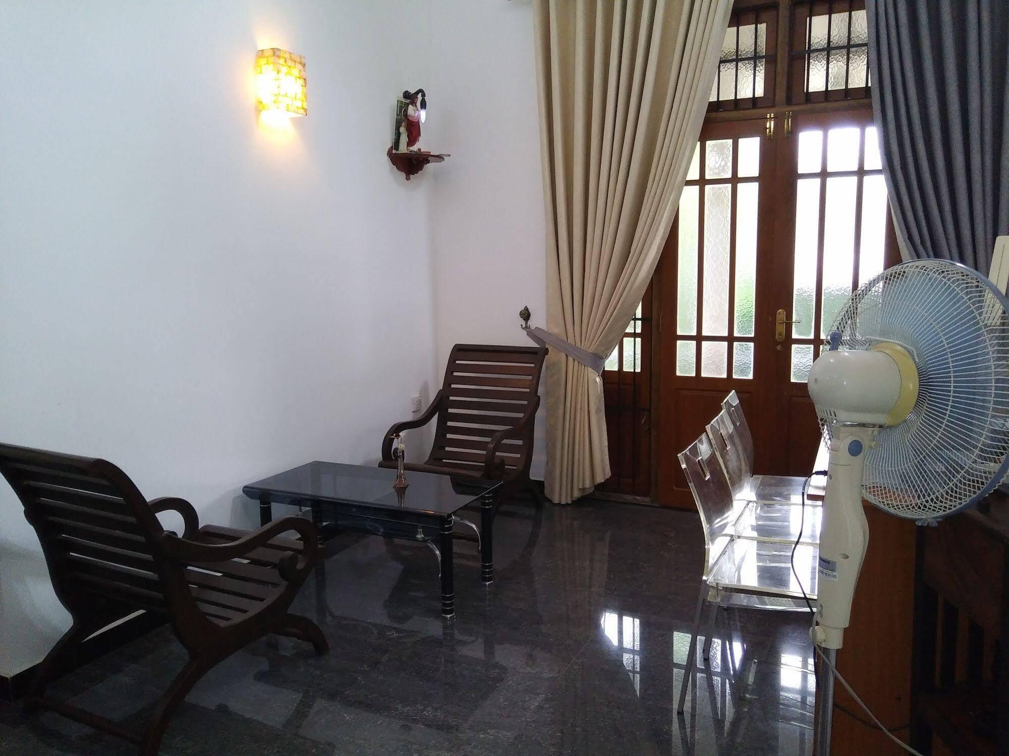 West Dene Acomodação com café da manhã Negombo Exterior foto